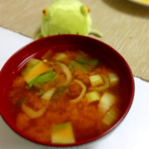 和中韓のコラボ★青梗菜とカクテキの味噌汁