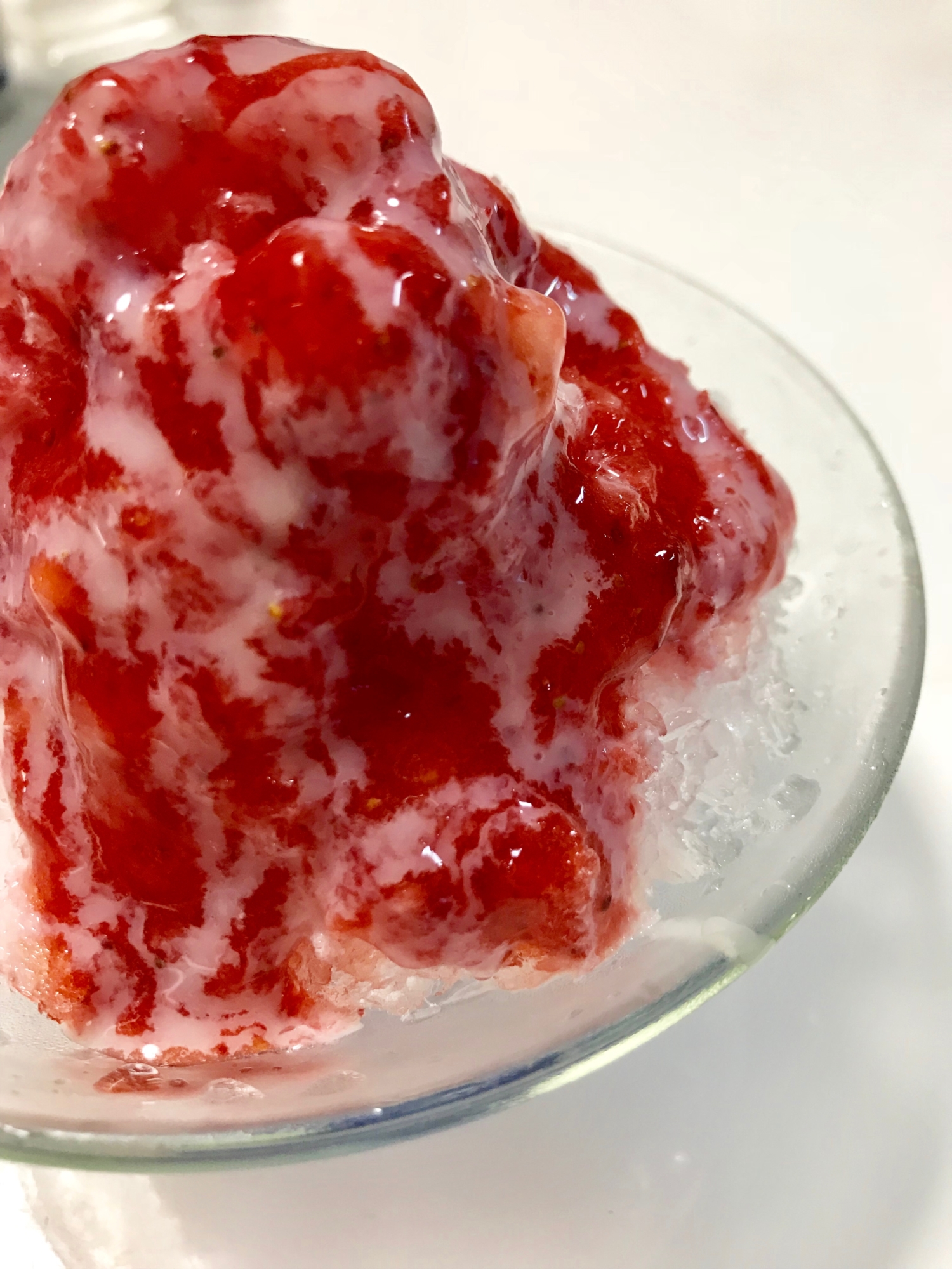 いちごとガムシロだけで超濃厚手作りかき氷シロップ レシピ 作り方 By Miyu4 楽天レシピ いちごとガムシロだけで超濃厚手作りかき氷シロップ レシピ 作り方 By Miyu4 楽天レシピ