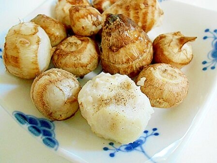 ふかし里芋 小芋 シンプルに塩コショウで レシピ 作り方 By V るん 0394 楽天レシピ ふかし里芋 小芋 シンプルに塩コショウで レシピ 作り方 By V るん 0394 楽天レシピ