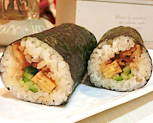 穴子ときゅうりと玉子の太巻き♪(恵方巻)