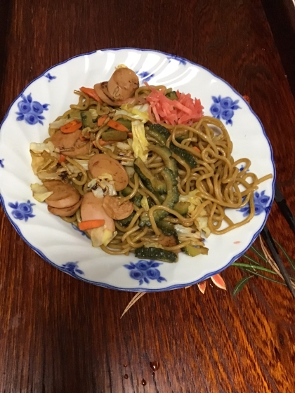 ゴーヤ焼きそば