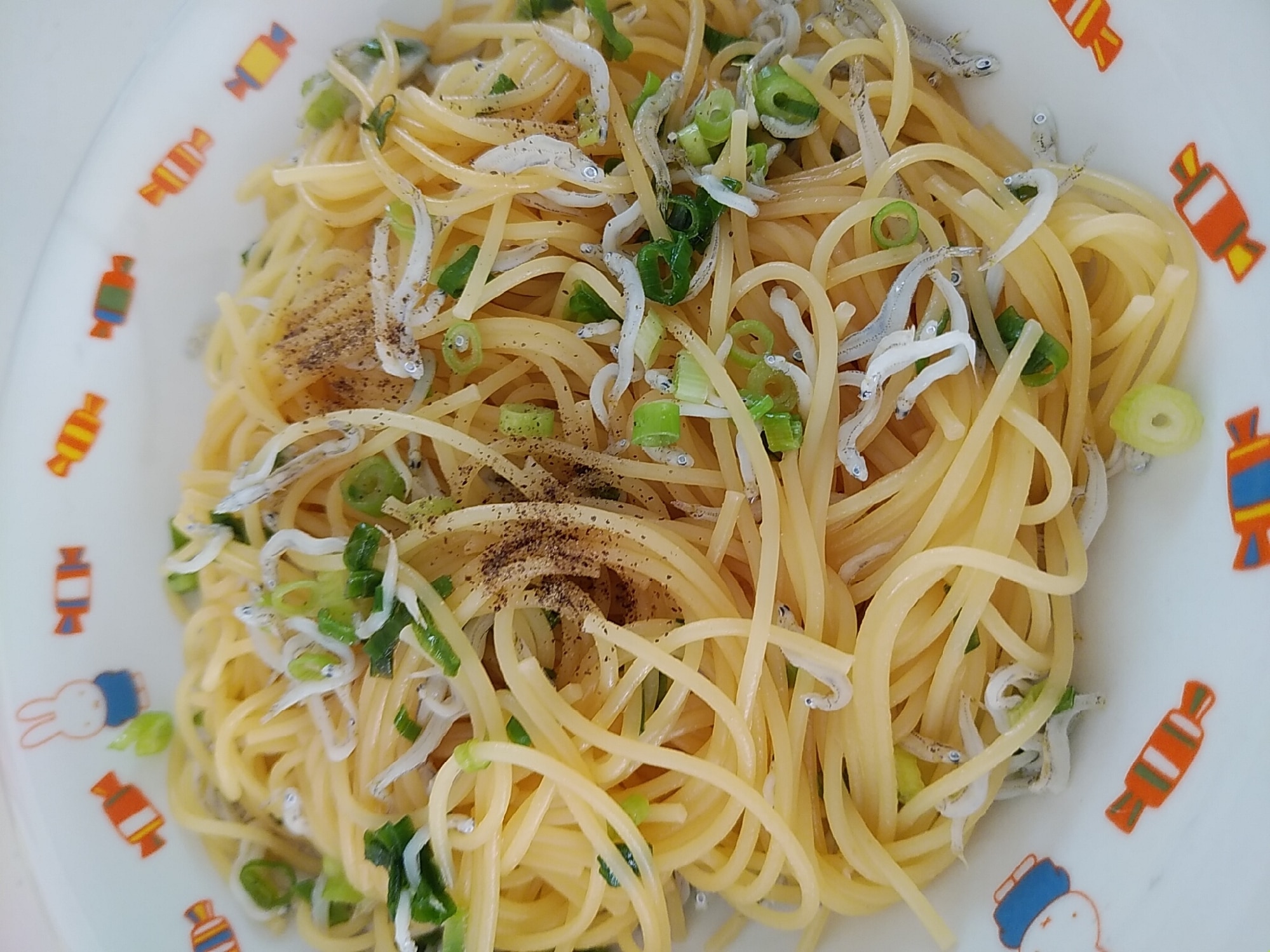 簡単パパッと！シラスとネギの和風パスタ レシピ・作り方 by あや＆は