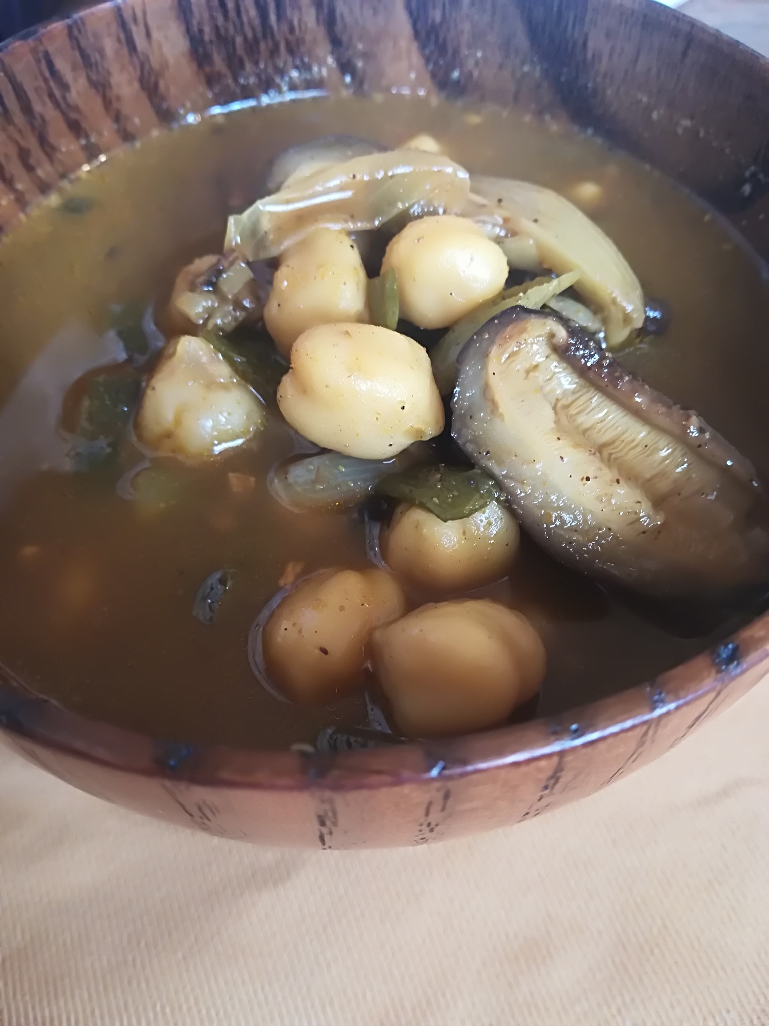 動物性不使用！ひよこ豆と葉玉ねぎのカレー