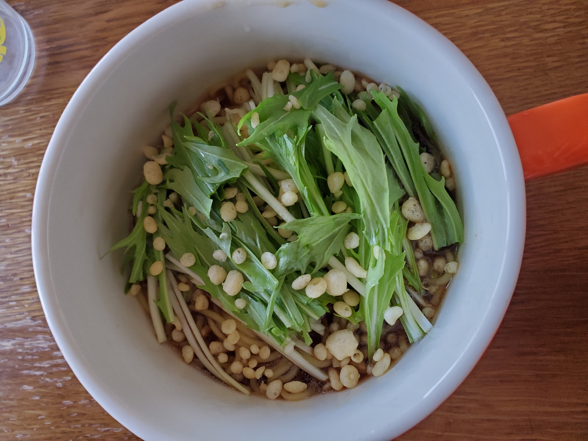 水菜の醤油ラーメン