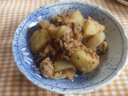 じゃがいもの胡麻味噌さば煮