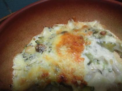 ゴーヤでグラタン(*^▽^*)
初めての味でした☆ゴーヤの苦味が大人のグラタンって感じでした！おいしかったです！