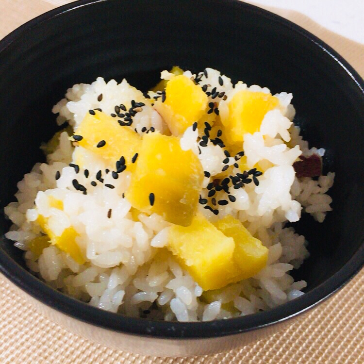 さつまいもの炊き込みご飯