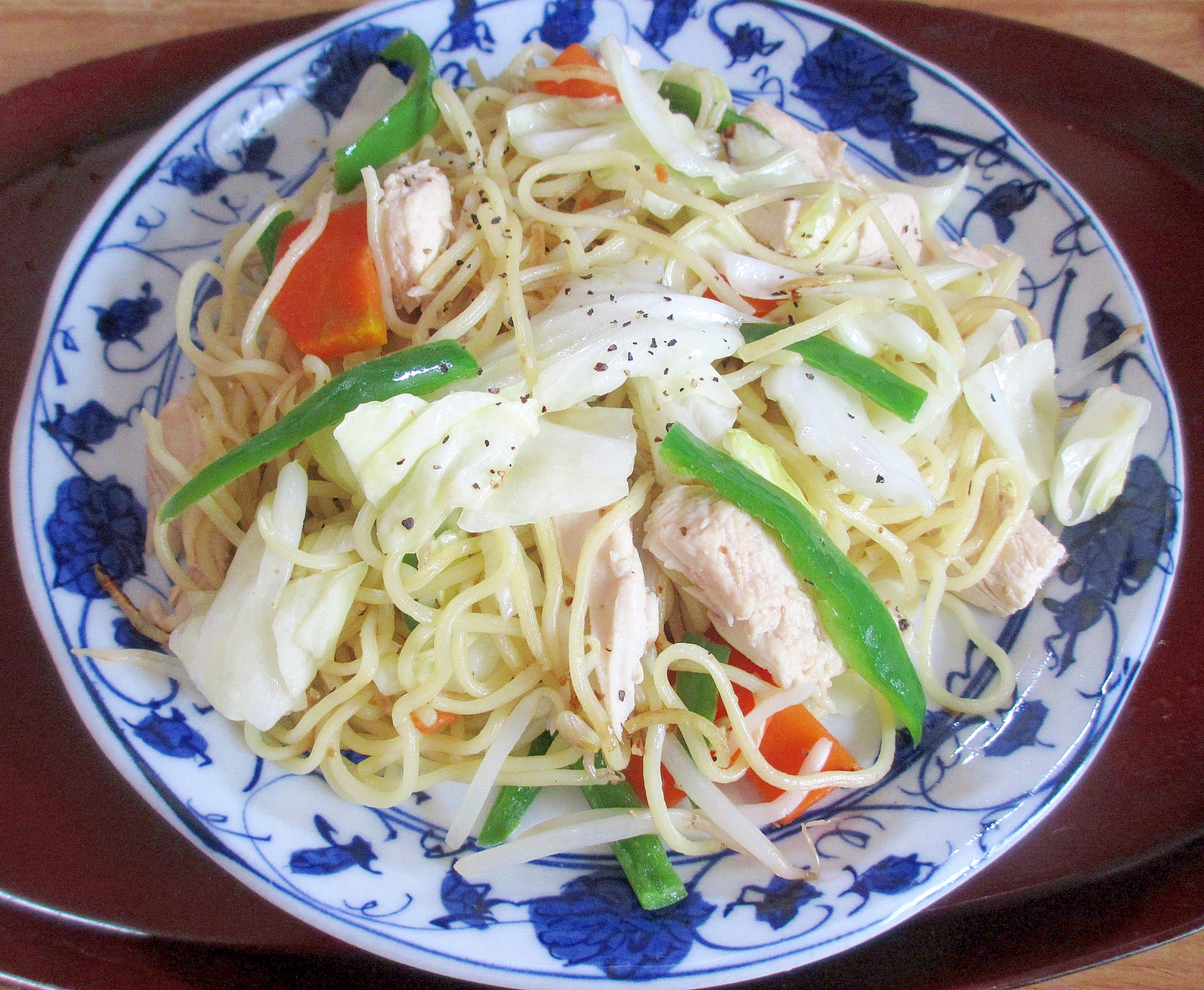 ドレッシングで簡単☆野菜たっぷり☆ねぎ塩焼きそば