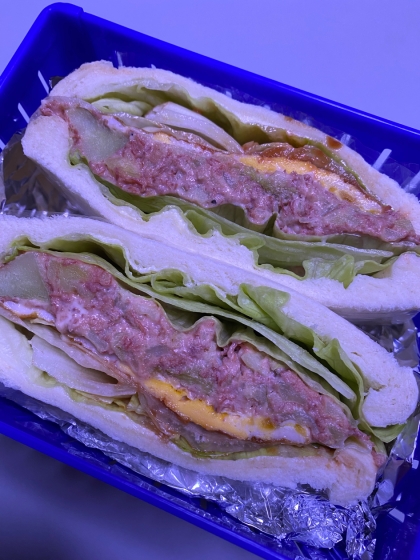 コンビーフポテトサンド