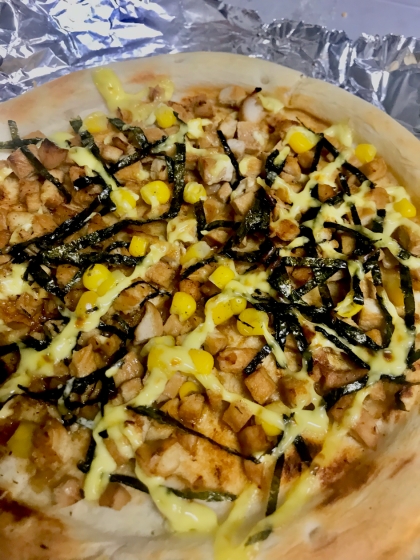甘辛チキンとマヨネーズのコラボ♡照り焼きチキンピザ