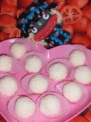 ココナッツミルクチョコトリュフ レシピ 作り方 By 黒右衛門 楽天レシピ ココナッツミルクチョコトリュフ レシピ 作り方 By 黒右衛門 楽天レシピ