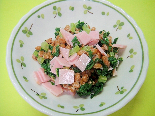 ハムと大根葉のピリ辛納豆和え