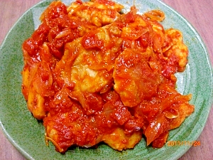 鶏胸肉のトマトソース