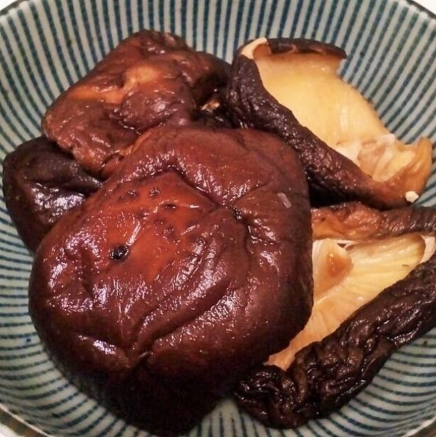 冷水でも60分 ジップロックで干し椎茸の早戻し レシピ 作り方 By 体脂肪率11 夫人 楽天レシピ 冷水でも60分 ジップロックで干し椎茸の早戻し レシピ 作り方 By 体脂肪率11 夫人 楽天レシピ