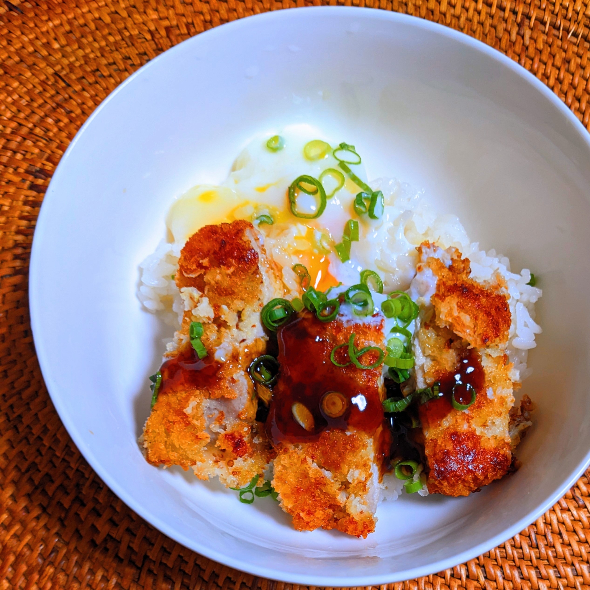 温玉カツ丼