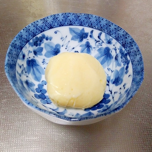 牛乳 砂糖 卵で作る濃厚バニラアイスクリーム レシピ 作り方 By Airis0 楽天レシピ