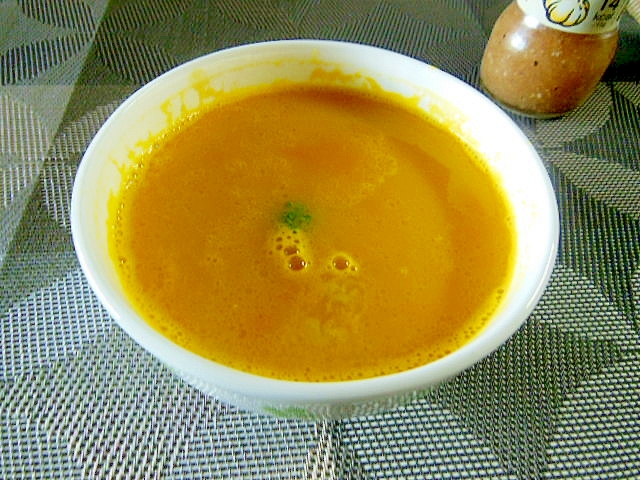 【うま塩】アツアツカボチャのうま塩味スープ♪
