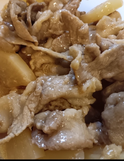 簡単(^^)豚肉と大根の炒め煮♪～レンチン下茹で