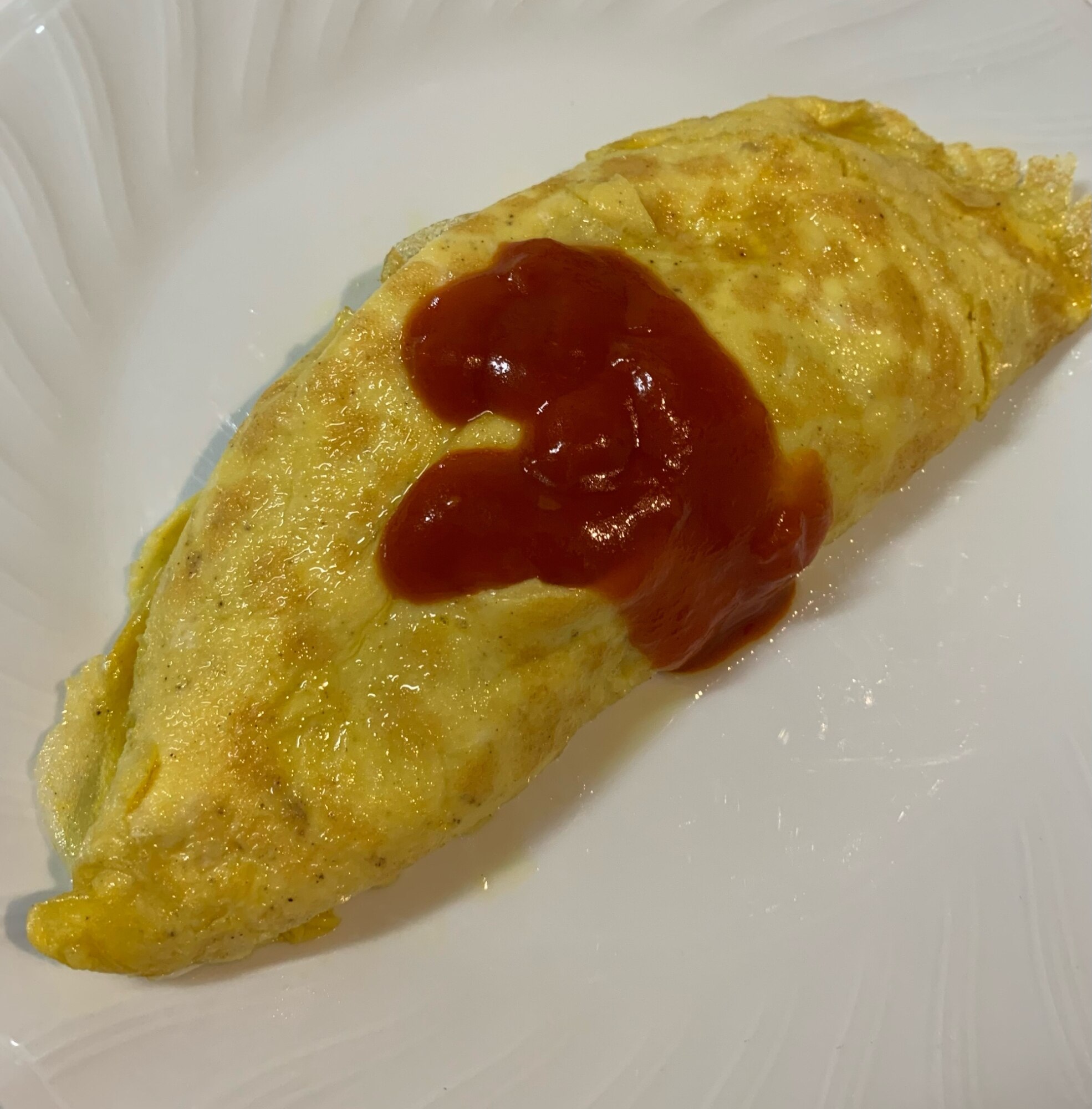 基本のトマトミックスソースで パセリ入りオムライス レシピ・作り方