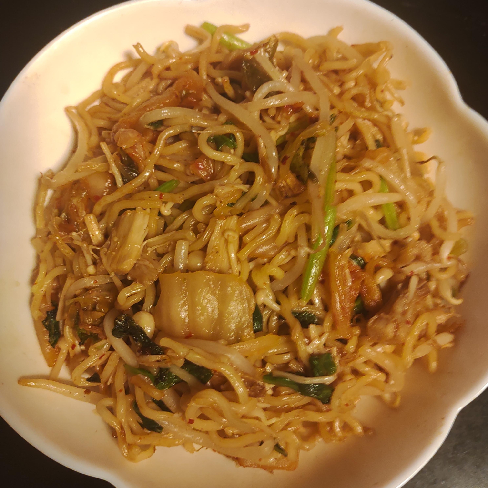 もやし ほうれん草 えのき キムチ焼きそば