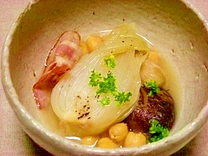 減塩☆玉葱とヒヨコ豆のスープ
