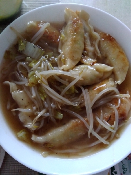 野菜たっぷり　蒸し餃子野菜あんかけ