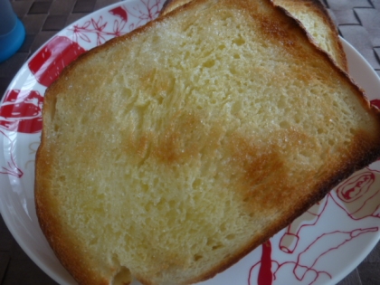味気ないふつうのパンがとっても美味しいトーストに変身し、大満足の朝食となりました（＾＾＊）
素敵なレシピありがとうございます！