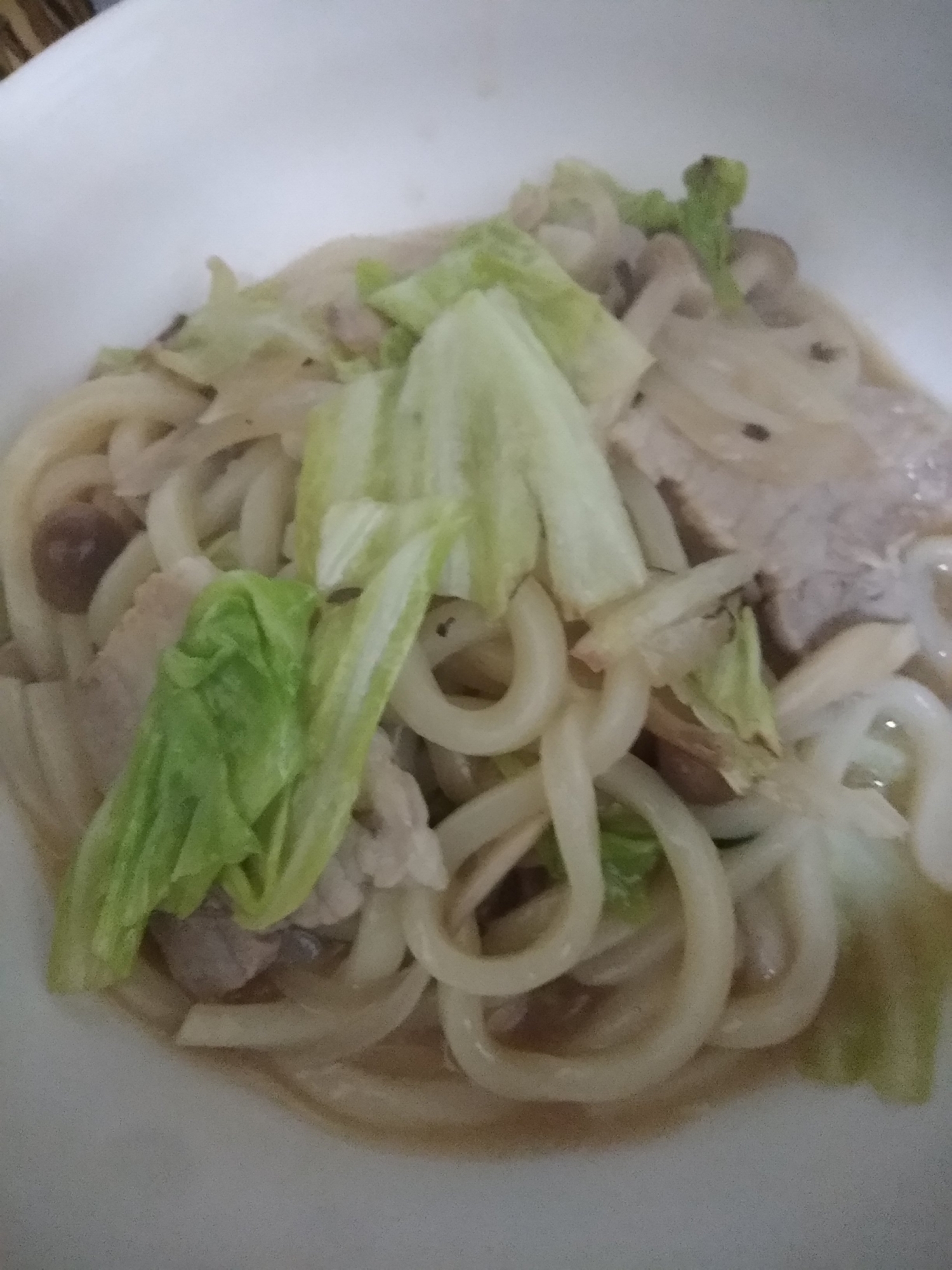 さっぱりと！キノコとキャベツで焼きうどん