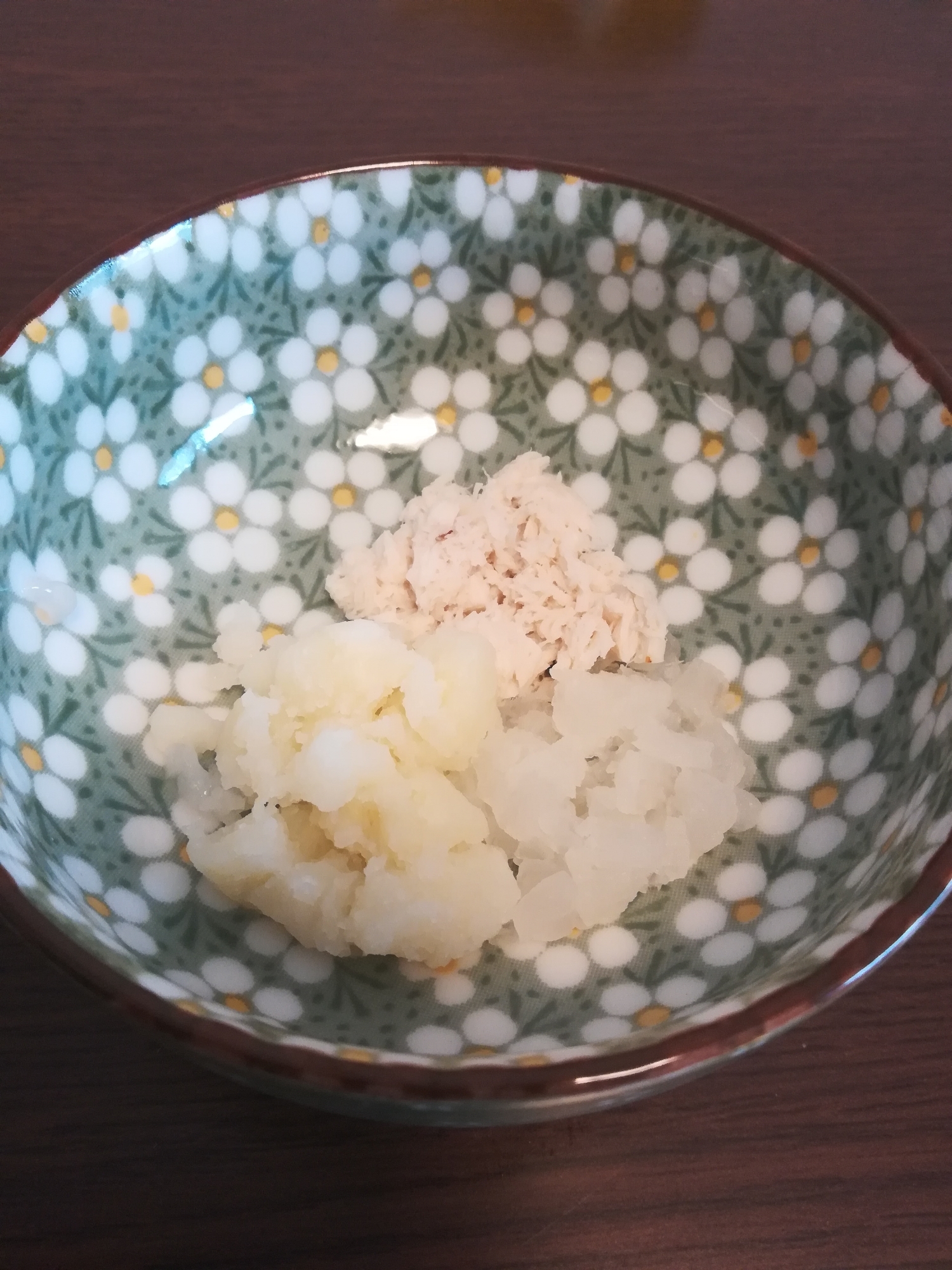 離乳食中期★モグモグ促進　魚と野菜のみじん切り