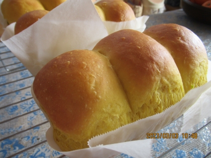パウンド型で簡単❤️かぼちゃのミニ食パン