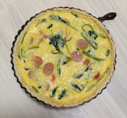 お家パーティ★生地も簡単！ほうれん草のキッシュ★
