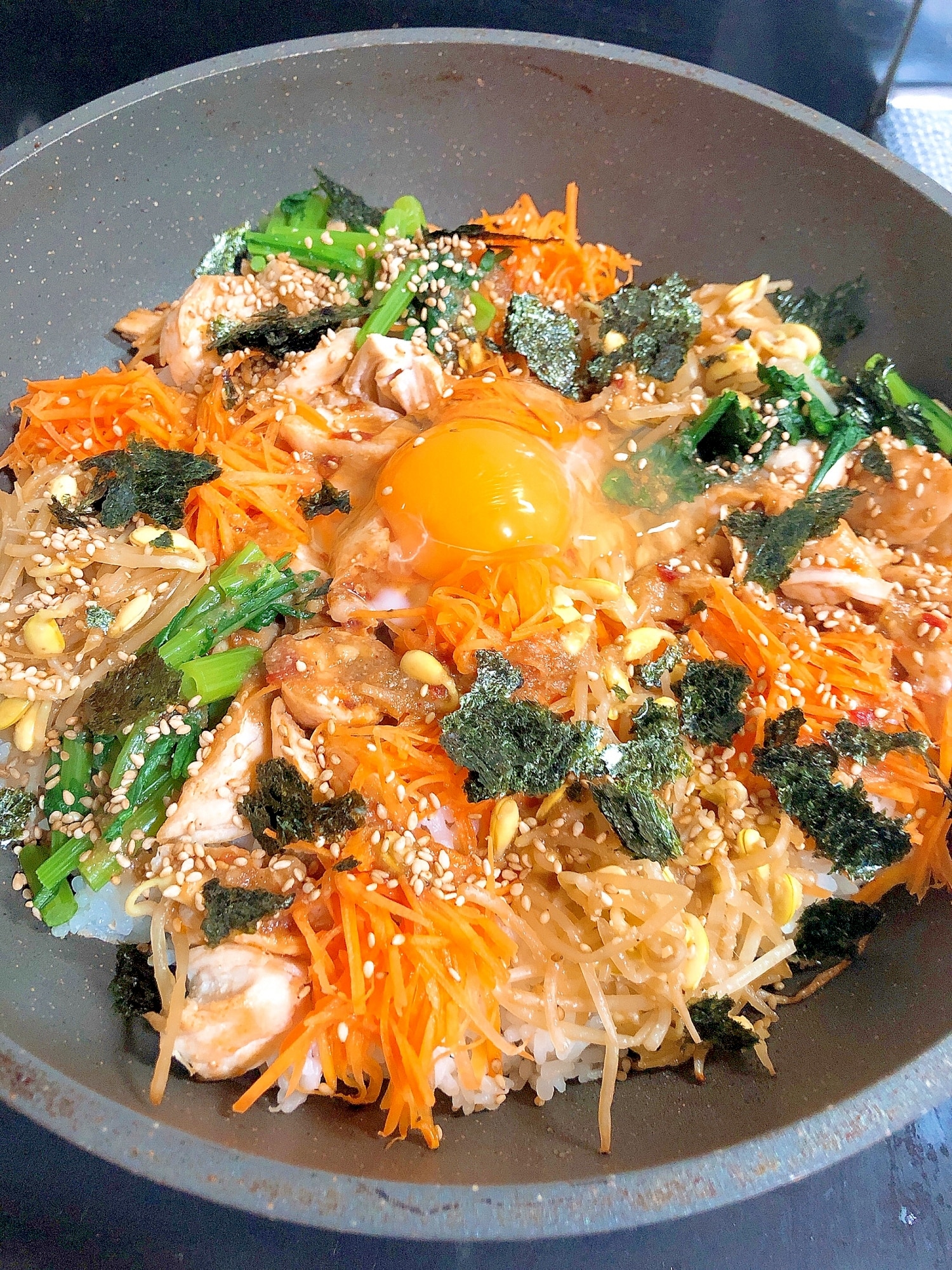 がっつり！ささみと春菊のフライパンビビンバ☆ レシピ・作り方 by