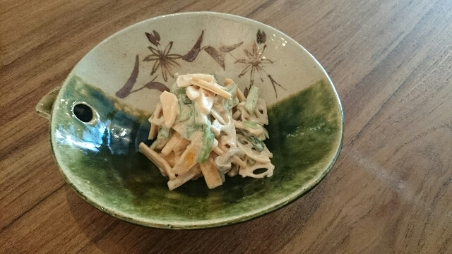 秋の果物☆柿と小松菜の白和え