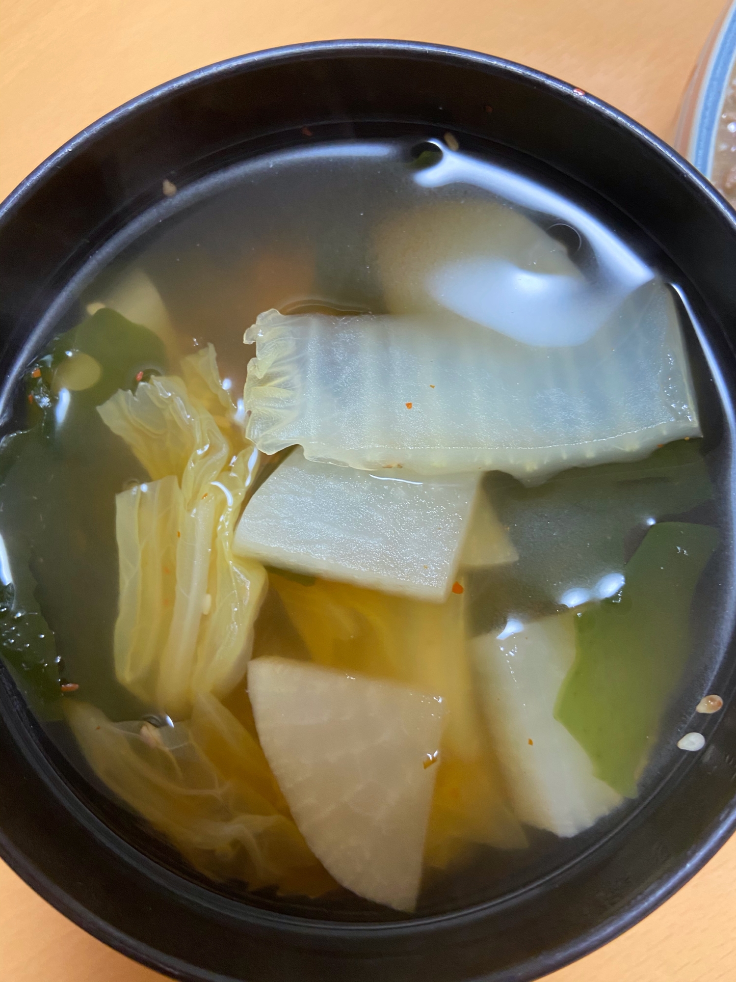 白菜たくさん豆板醤スープ