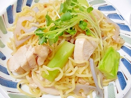 鶏ハムと蓮根とブロッコリの茎とかいわれの塩焼きそば レシピ 作り方 By V るん 0394 楽天レシピ