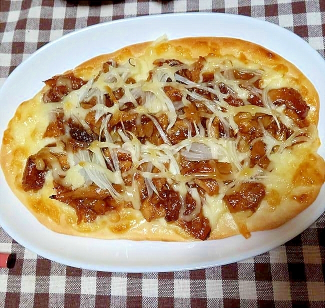 国産チーズと甘辛照焼チキンピザ