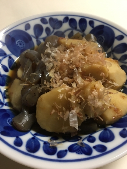 最近煮物にはまっていろいろ作ってます！その中でも一番美味しかったかも！
かつお節がいい味出してますね♪