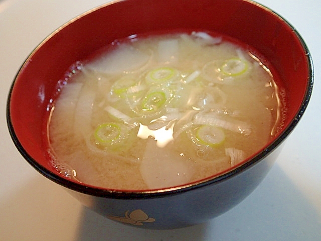 かつお粉で　大根とえのき茸のお味噌汁