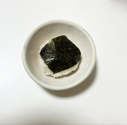 ⑅⃝◍｡ピーマンのおにぎり｡◍⑅⃝◌