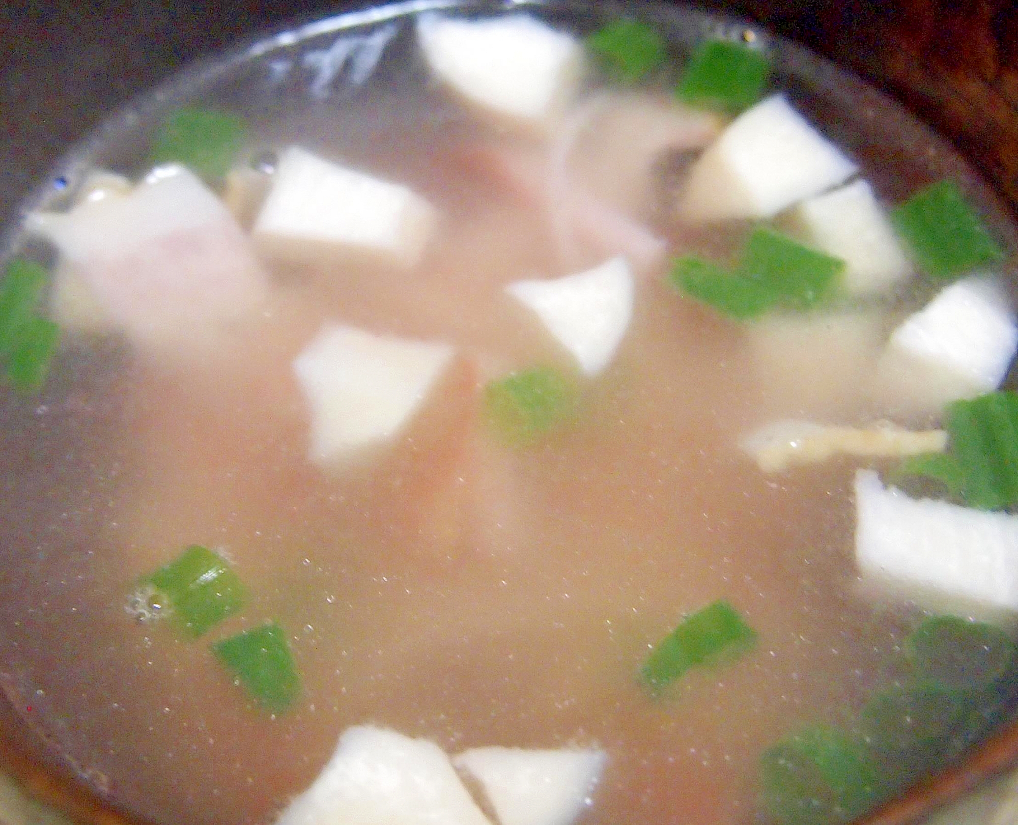 エリンギとかにかまとベーコンの中華スープ