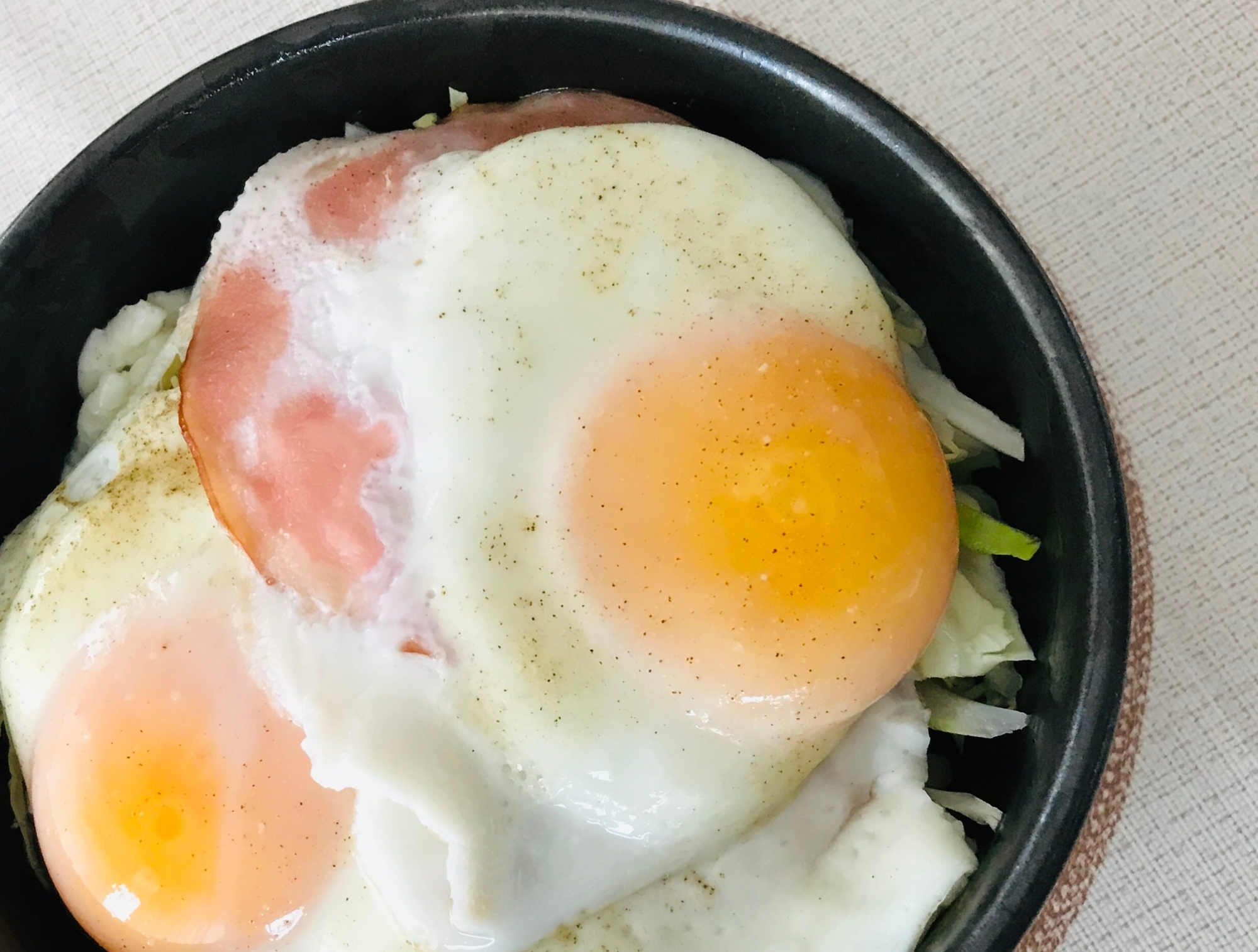 安うま！節約ランチ＊ハムエッグ丼