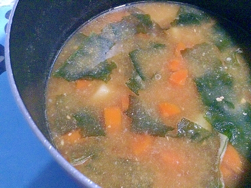 すりおろしにんにく入り まろやかスタミナ味噌汁 レシピ 作り方 By Hushhush55 楽天レシピ すりおろしにんにく入り まろやかスタミナ味噌汁 レシピ 作り方 By Hushhush55 楽天レシピ