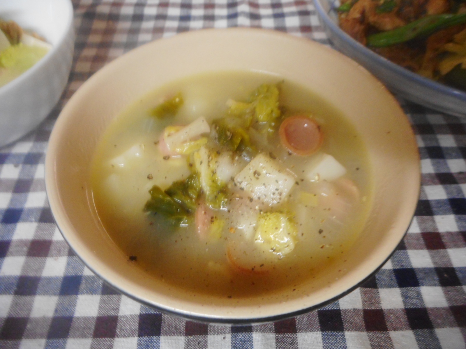 ジャガ芋とプチベールのスープ
