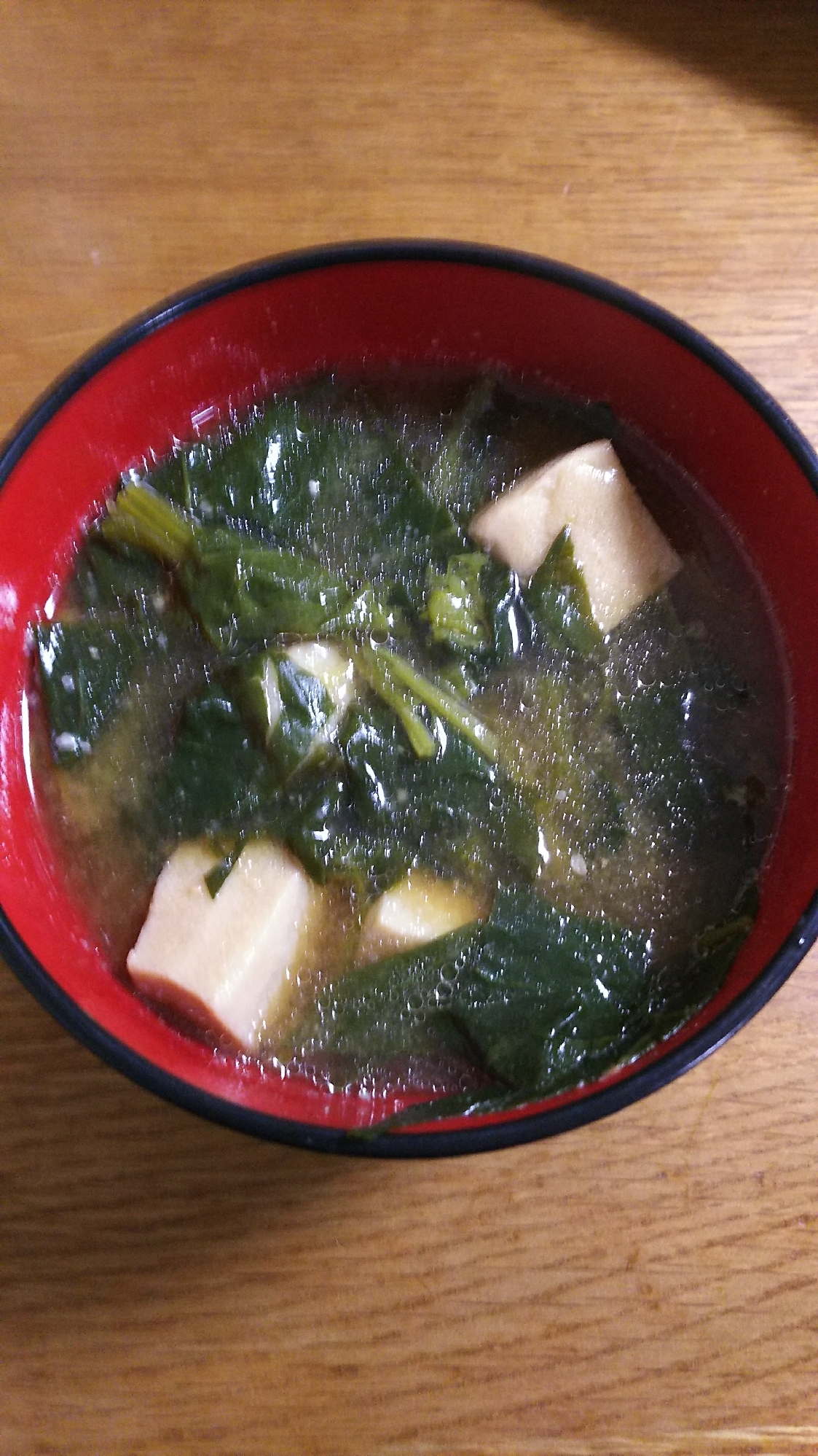 高野豆腐とほうれん草の生姜味噌汁