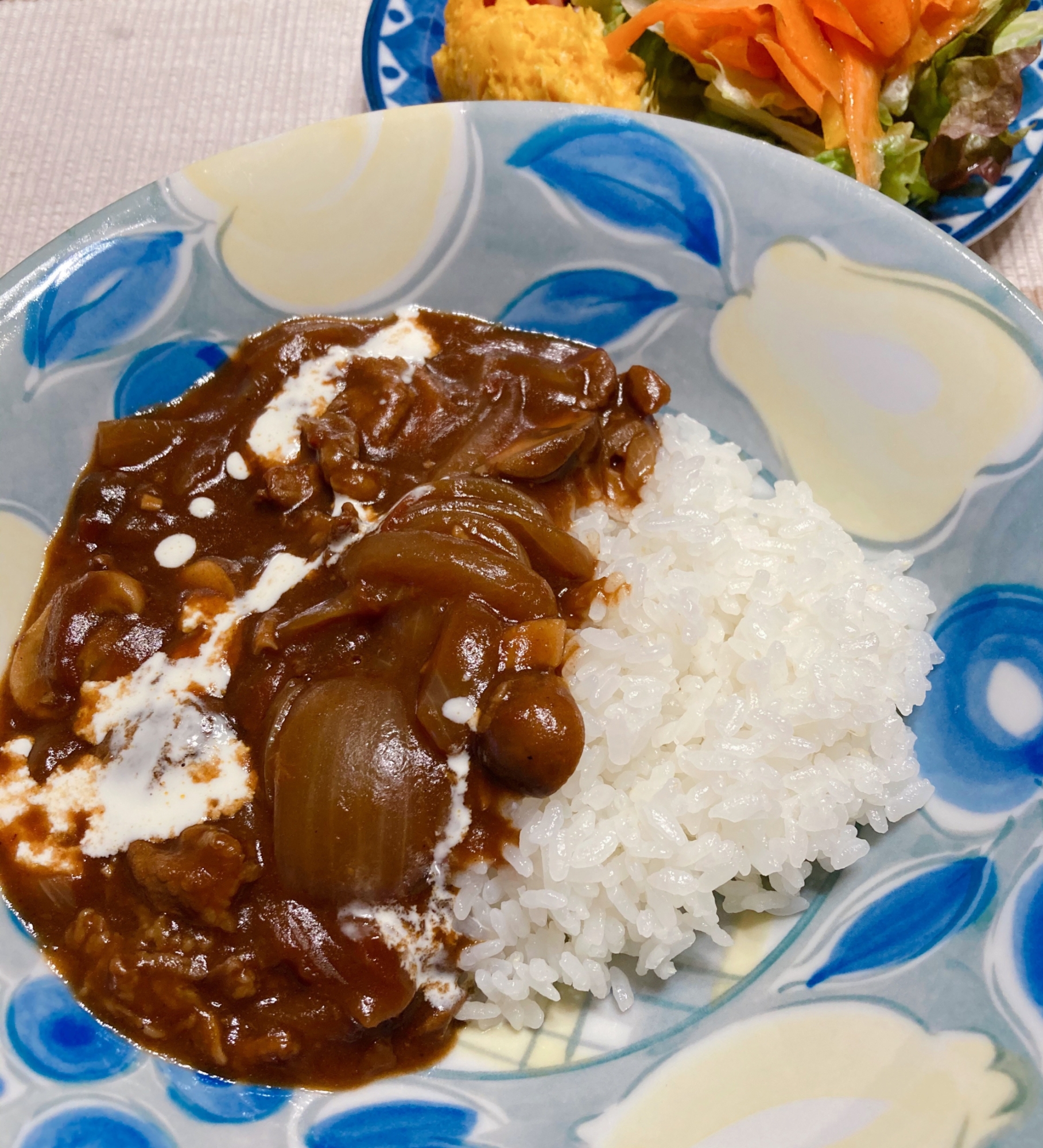 豚肩小間肉で♡トマトハヤシライス