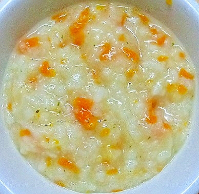 離乳食後期 人参 玉ねぎ さかなと野菜味お粥 レシピ 作り方 By J Mammy 楽天レシピ