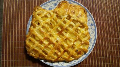手作りパイ生地で、アップルパイを作りました♪簡単なのに、サクサク美味しいパイ生地でした(・∀・)