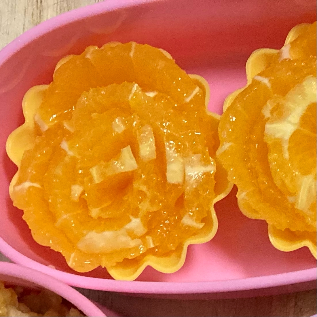 オレンジで作るお花