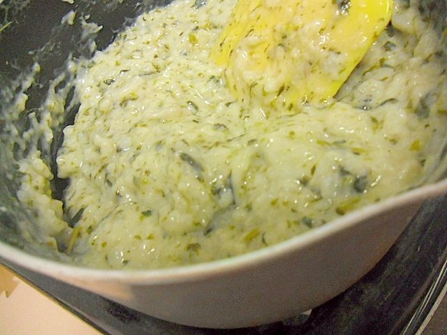 ほうれん草とミルクのおかゆ 離乳食 初期 レシピ 作り方 By ミスチバス 楽天レシピ