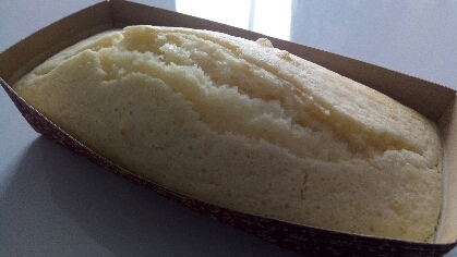 本当にふわふわでしっとりとしていて簡単なのに美味しいケーキでした。ホエーの使い道困っていたので助かりました。素晴らしいレシピをありがとうございます。
